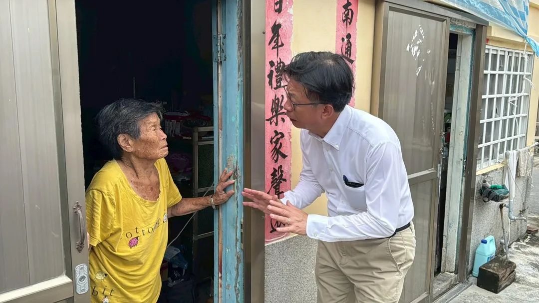 民進黨立委郭國文勘災。（圖／郭國文臉書）