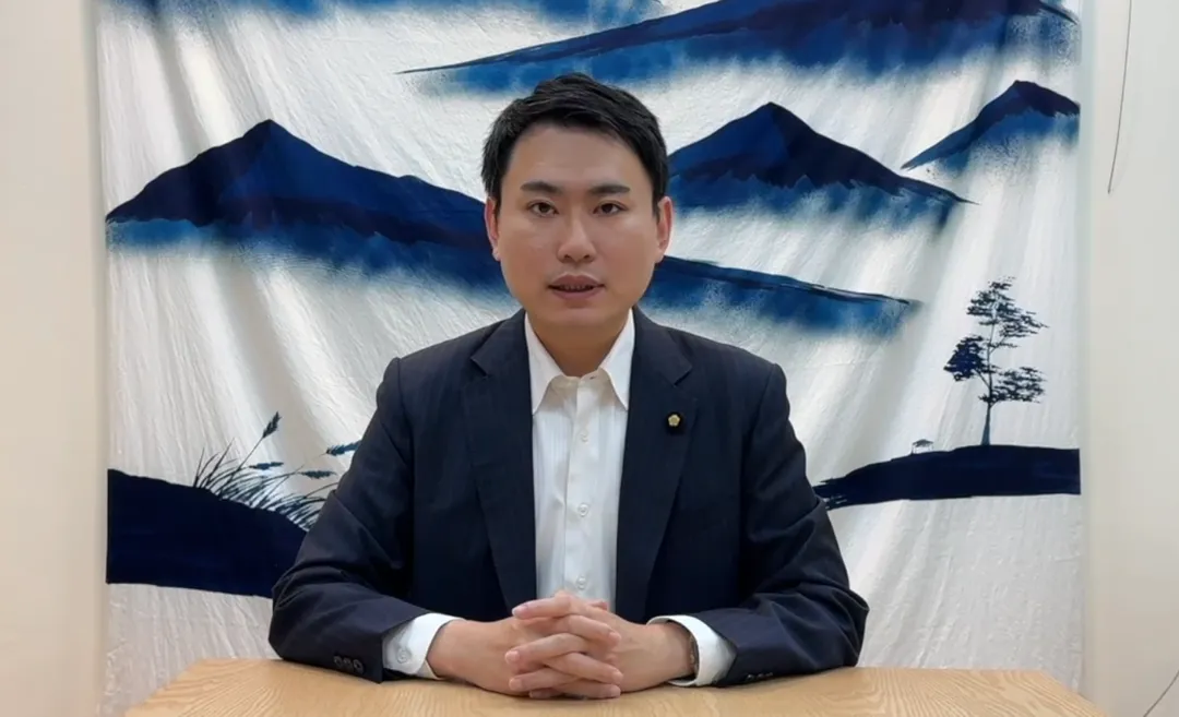 綠委陳冠廷4日評論八炯。（圖／陳冠廷提供）
