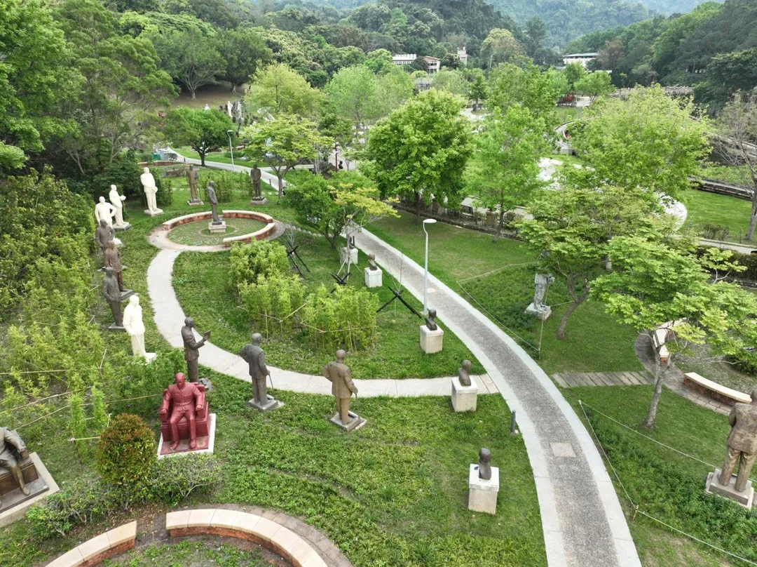 網傳慈湖被拆光光,桃園市風景區管理處澄清,慈湖園區持續不斷升級與優化設施。(圖/翻攝桃園市風景區管理處官網)