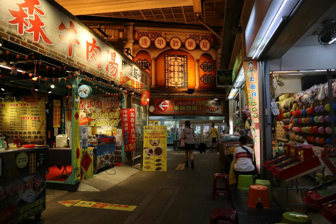 網友好奇車輪餅攤販如何賺錢。(示意圖/pexels)