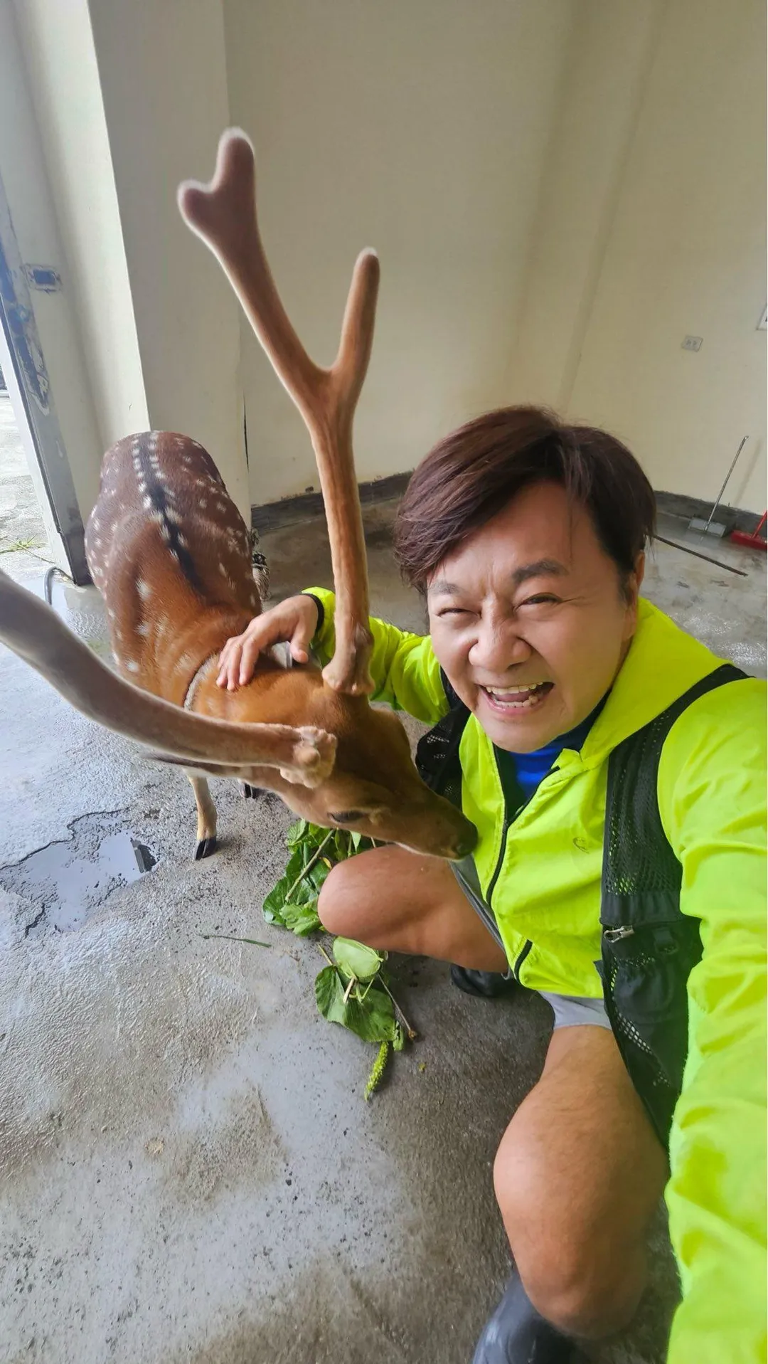 眭澔平近日被指在北部一間整骨工作室接受服務時，行為不當並涉及性騷擾，引起爭議。（圖／翻攝眭澔平 臉書）