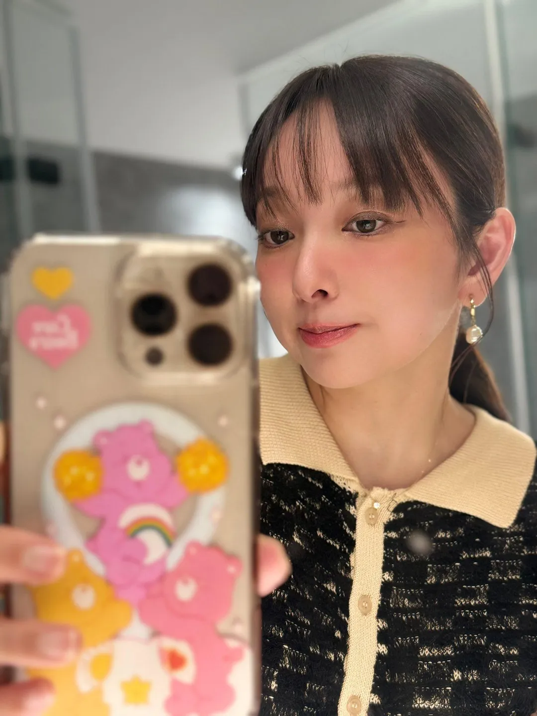 愛紗年初傳出因婚姻觀念不同一度分手交往4年的圈外男友。（圖／翻攝FB 千田愛紗 Aisa Senda）