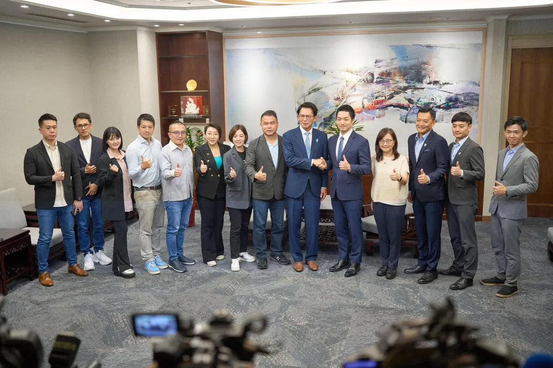 民眾黨拜會台北市府。(圖/截自蔣萬安臉書)