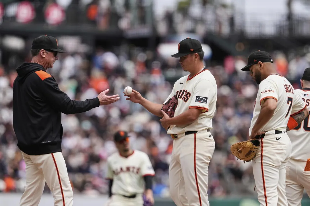 鄧愷威未投滿2局就被換下場。（圖／美聯社）