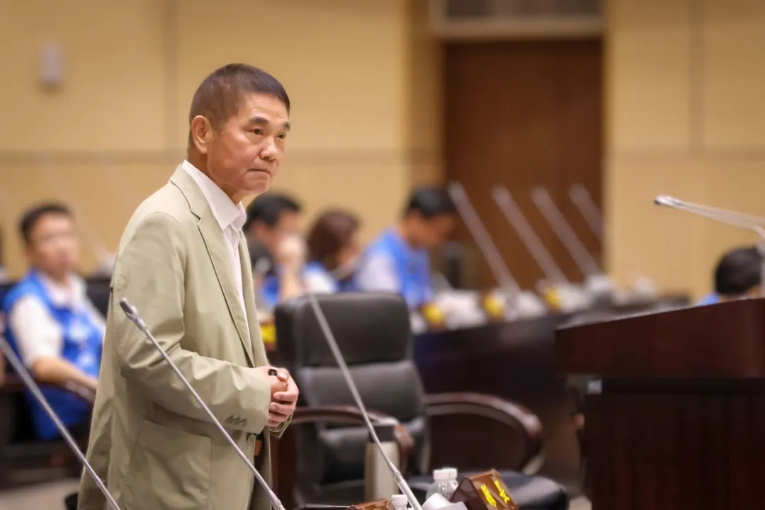 鍾東錦今日表態，「重啟核三，不是為了打誰的臉，而是為了給台灣再一次站起來的機會」。（圖取自鍾東錦臉書）