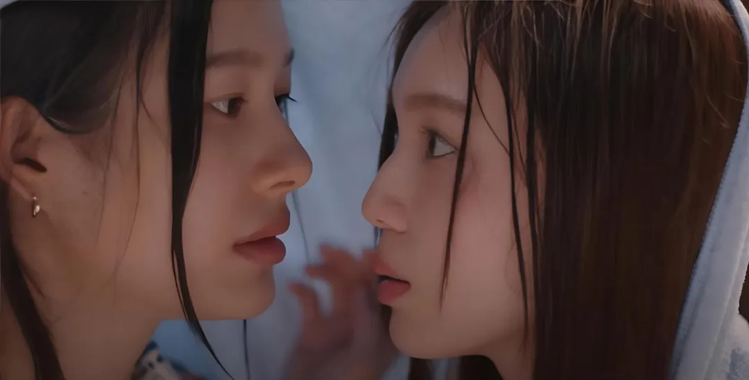 MilkLove在主演的泰劇《鯨魚雜貨鋪》中，有不少讓人心動的畫面。(圖／YIWO、GMMTV提供)
