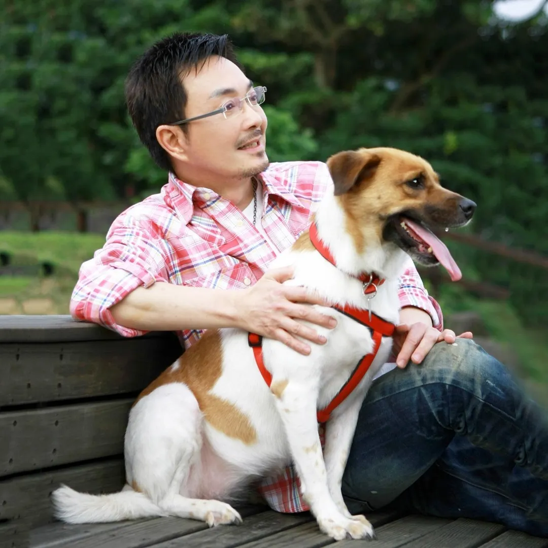 歌仔戲小生楊懷民因聲帶纖維化，失去了歌唱能力。（圖/翻攝自楊懷民臉書）