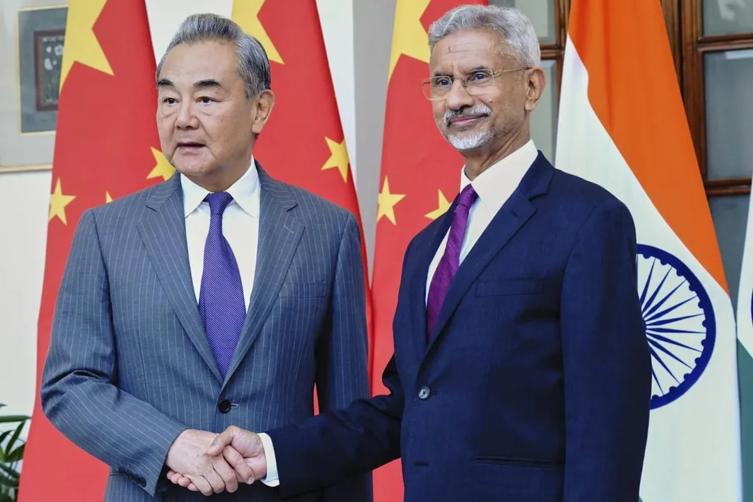 時隔逾3年,大陸外長王毅再訪印度與印度外長蘇傑生會晤。(圖/美聯社)
