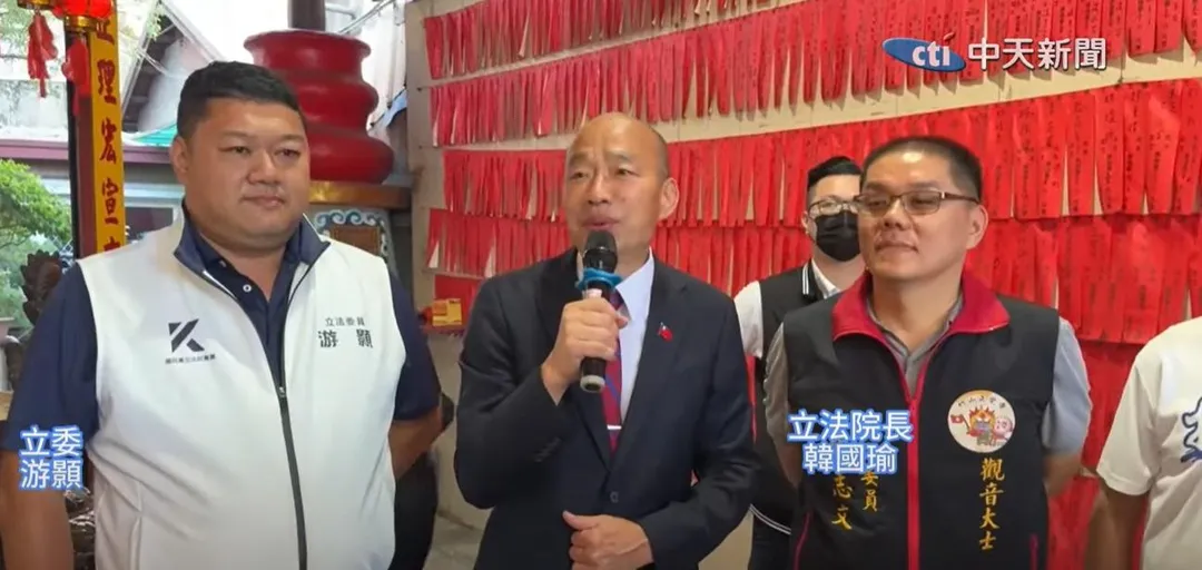 立法院長韓國瑜今日上午到南投竹山陪同國民黨立委游顥車隊掃街。（圖／中天新聞）