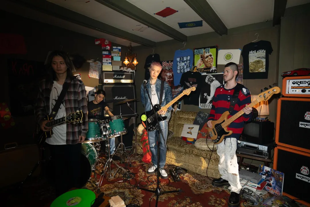 周湯豪睽違3年多推出全新專輯，以全搖滾概念風格回歸。（圖／環球音樂 提供）