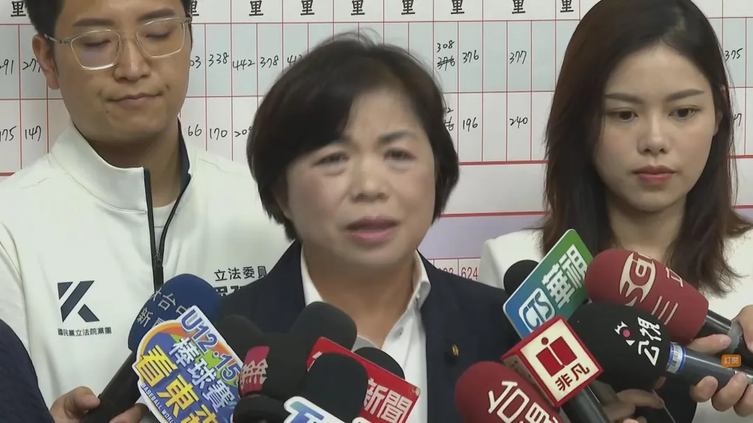 國民黨立委楊瓊瓔自行宣布挺過罷免。（圖／中天新聞）