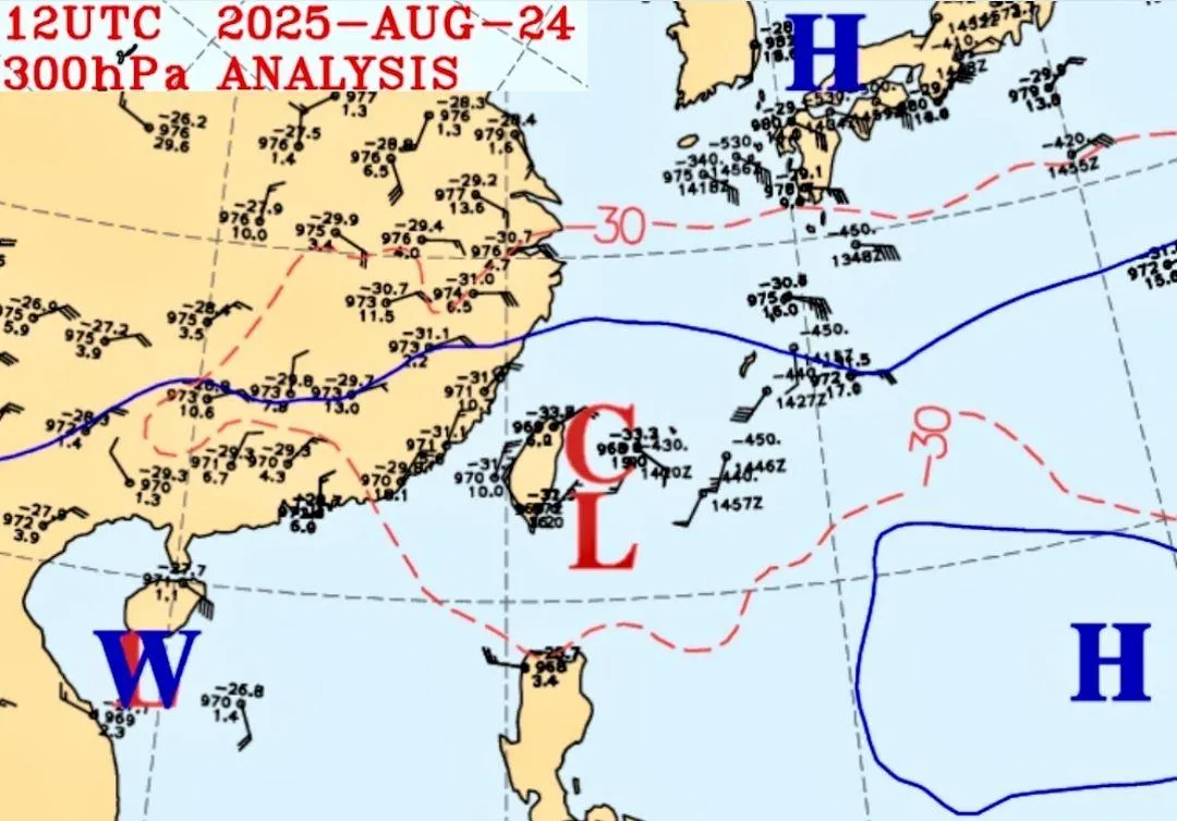 25日、26日冷心低壓來訪,西半部午後雷雨加劇。(圖/翻攝自「觀氣象看天氣」臉書粉專)