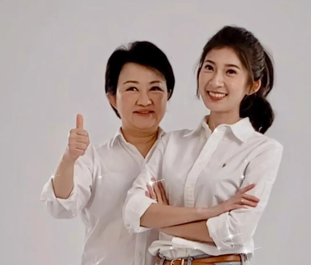 盧秀燕(圖左)、李明璇。(圖/截自李明璇臉書)