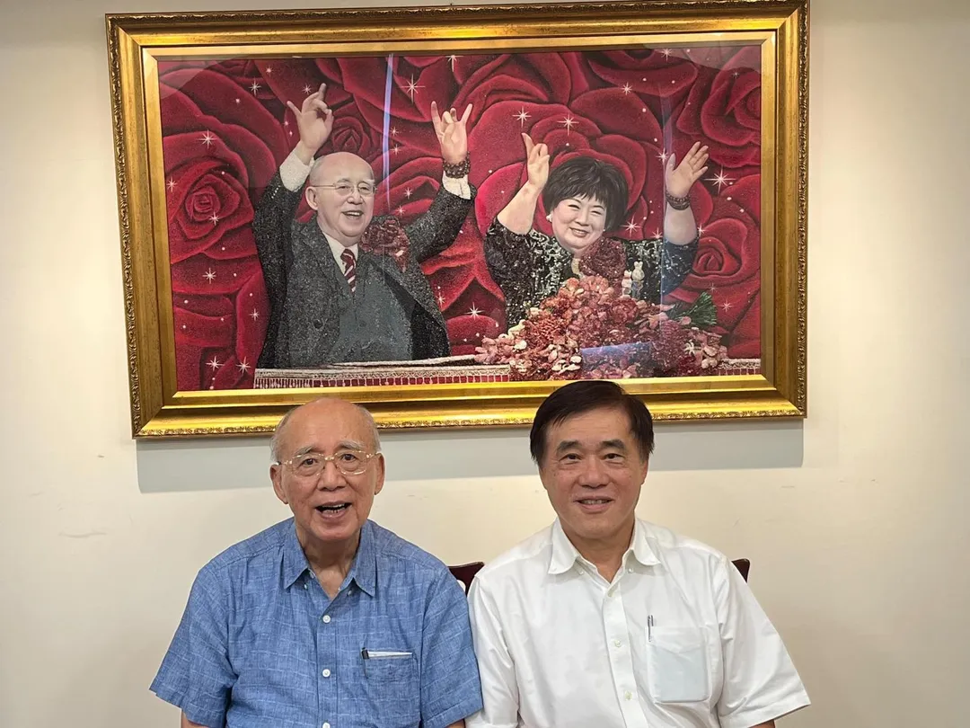 前台北市長郝龍斌拜會國民黨前主席吳伯雄被外界視為是要參選黨主席的起手勢。（圖／郝龍斌臉書）