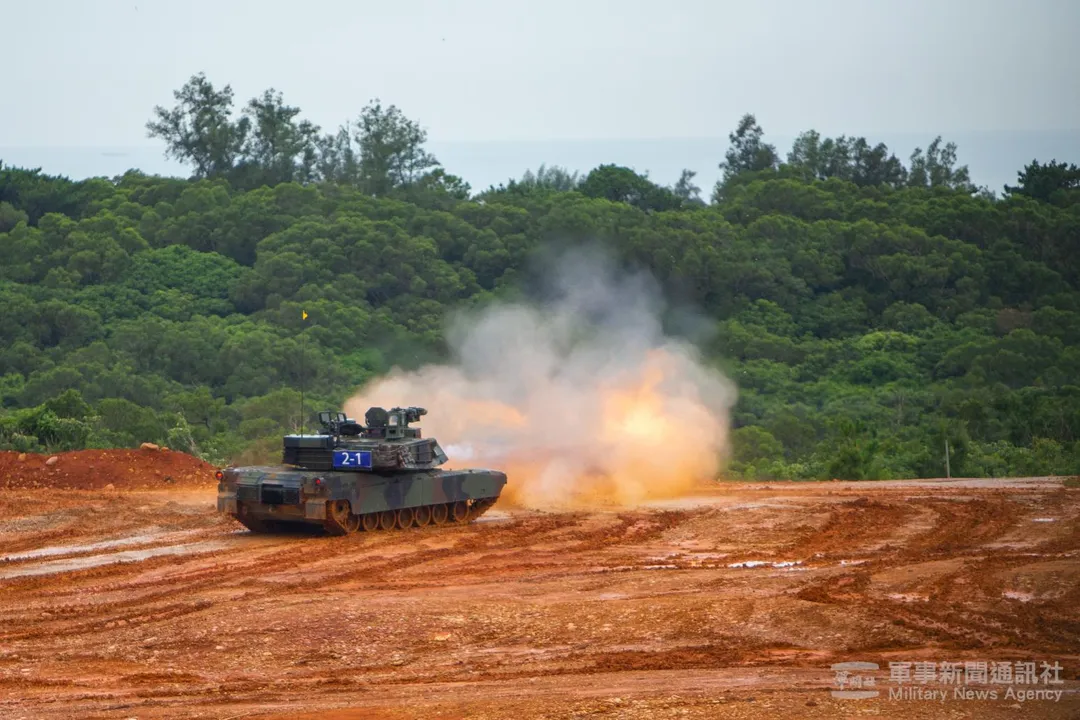 陸軍M1A2T戰車。(圖/軍聞社)
