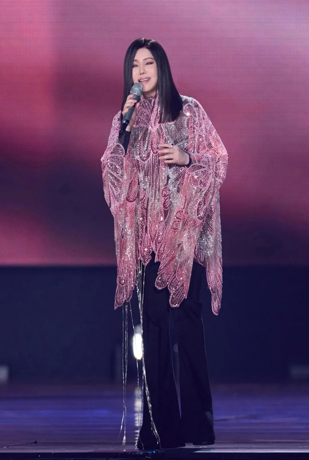 江蕙演唱會1日迎來第23場最終場。（圖／寬宏藝術提供）