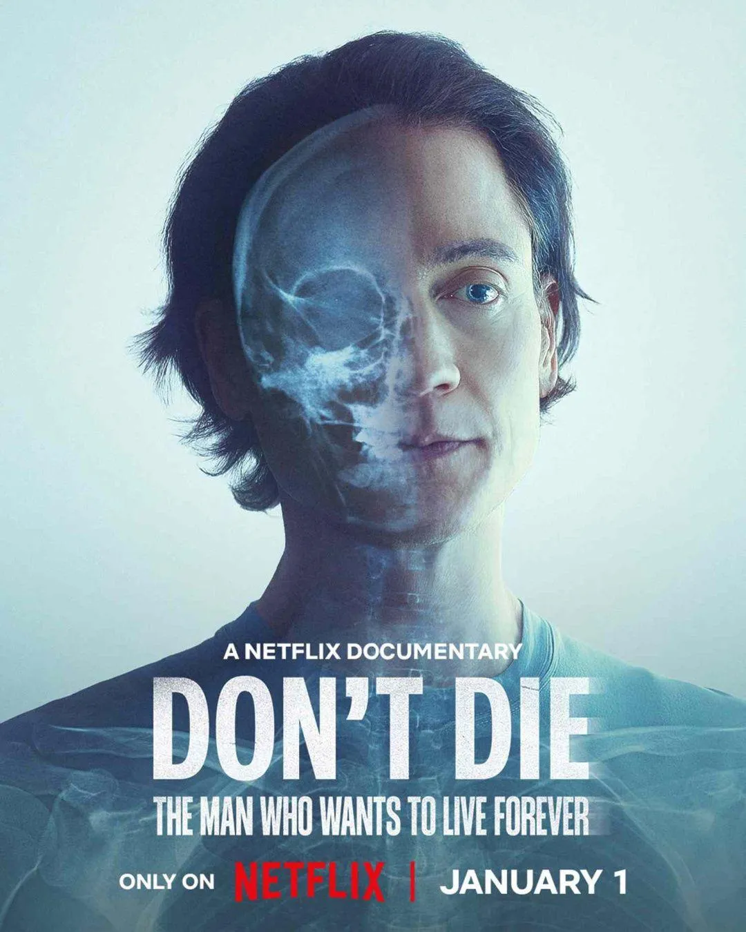 Netflix紀錄片《長生不死：矽谷富豪的逆齡人生》拍攝下強森的種種極端實驗。(圖/Netflix)