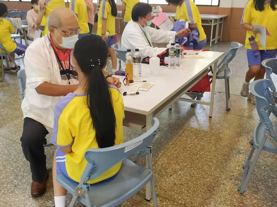 國中女生接種率亦穩定維持在世界衛生組織（WHO）所訂2030年消除子宮頸癌的90％門檻。(資料圖/新北衛生局)