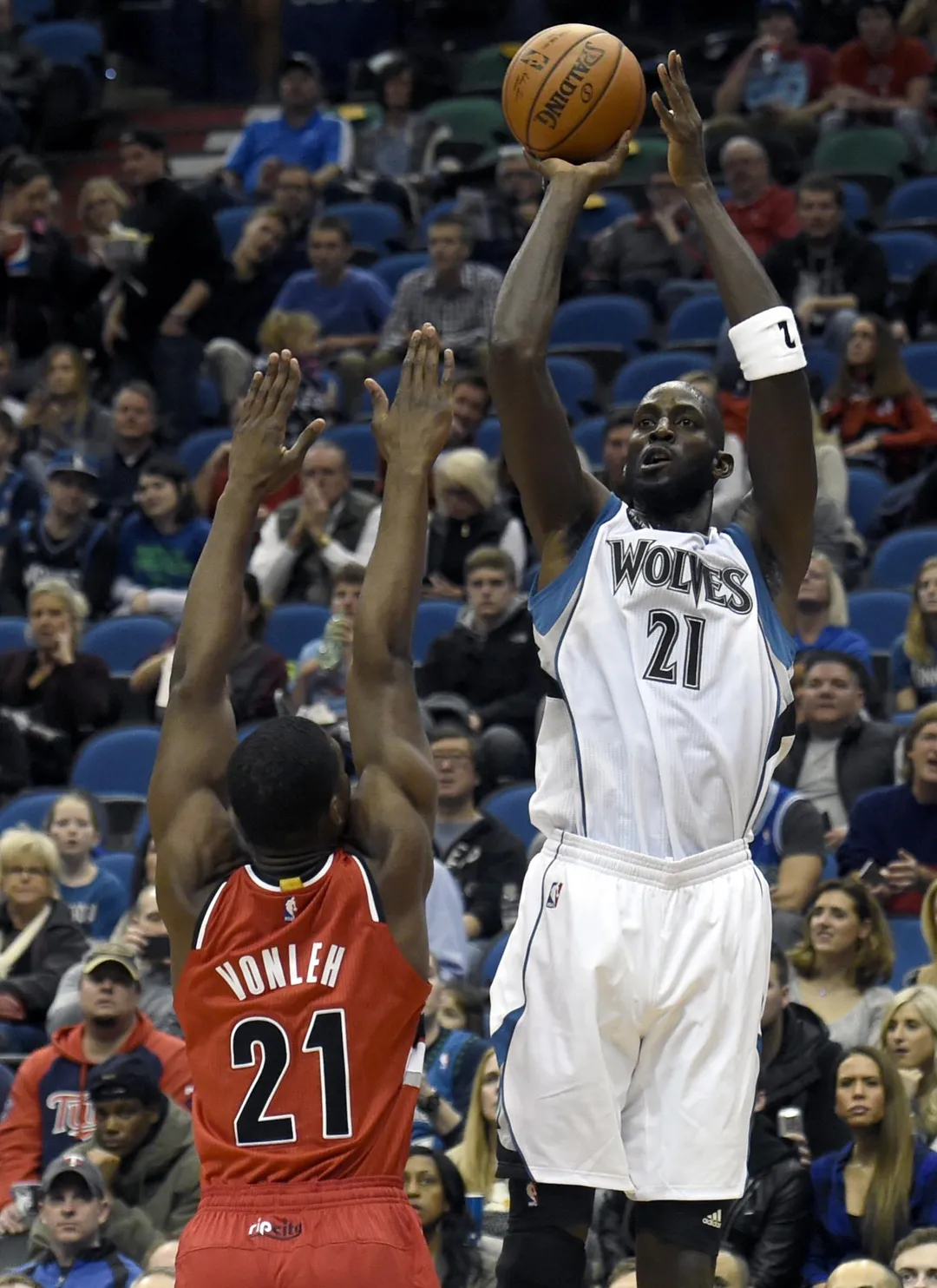 凱文．賈奈特（Kevin Garnett）以495次走步違例的紀錄，穩居聯盟史上最多走步違例的球員。（圖／美聯社）