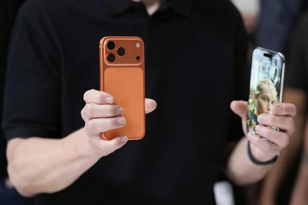 蘋果iPhone 17系列在陸預購「秒殺」。(資料照/美聯社)