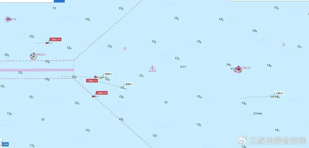 網曝福建艦出港後似往南行駛。（圖／翻攝微博「三叔的裝備空間」）