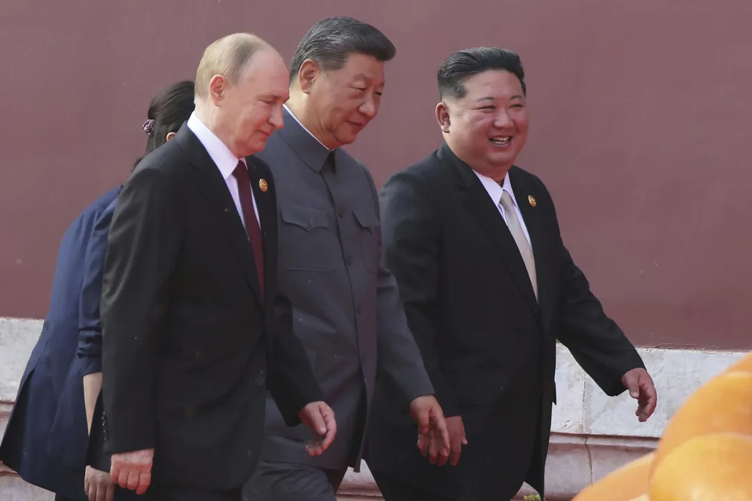 金正恩出席大陸「九三閱兵」，與習近平及普丁同台。（圖／美聯社）