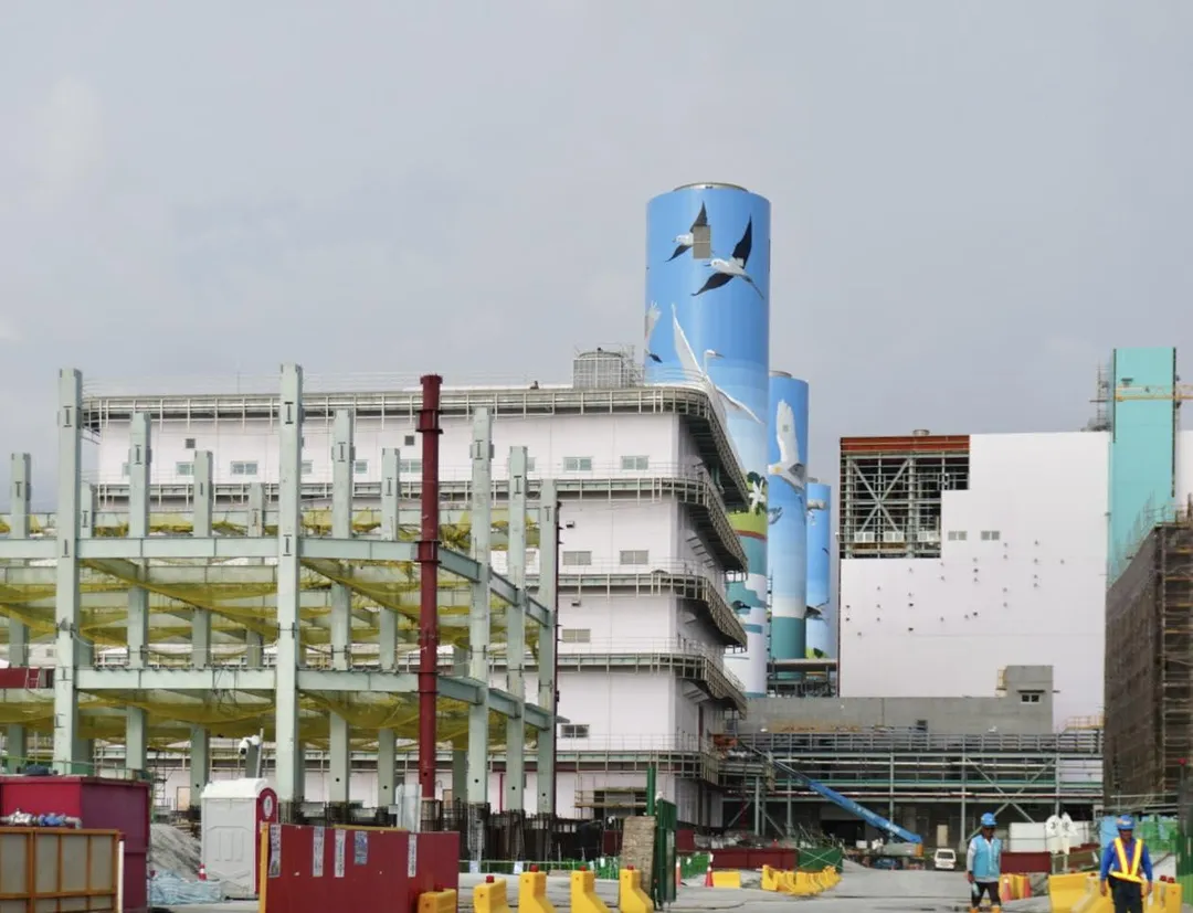 興達電廠9日晚間發生爆炸意外引發全國關注。（圖／柯志恩臉書）