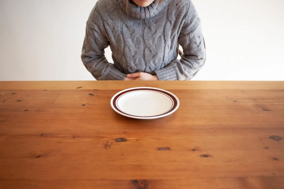 大陸一名女子為減肥嘗試28天禁食，導致染上敗血症。（示意圖／photoAC）