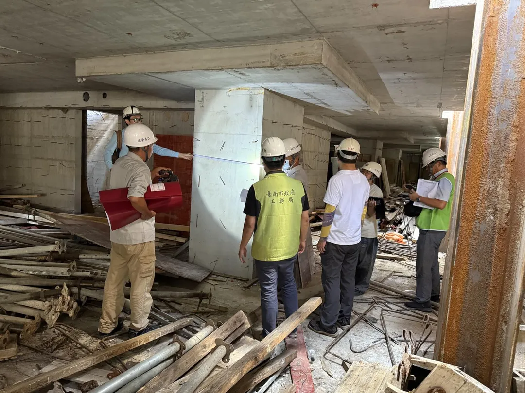 台南市工務局稽查畫面。（圖／台南市政府提供）
