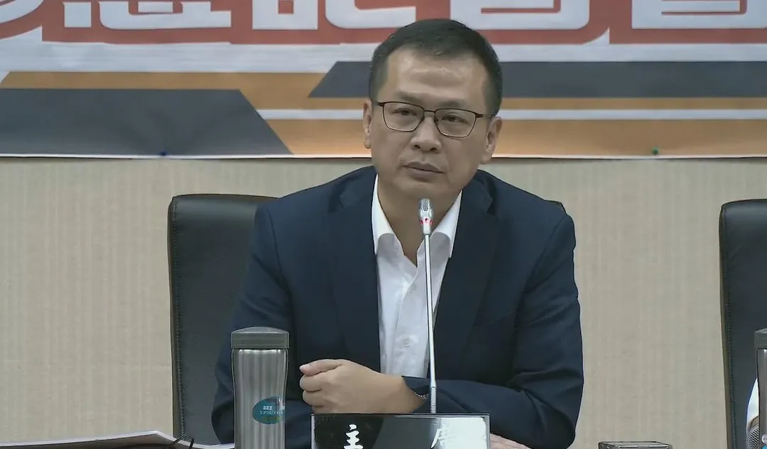 羅智強批徐國勇「台灣沒有光復節」的說法喪失國格、有辱國體（攝自中天新聞）