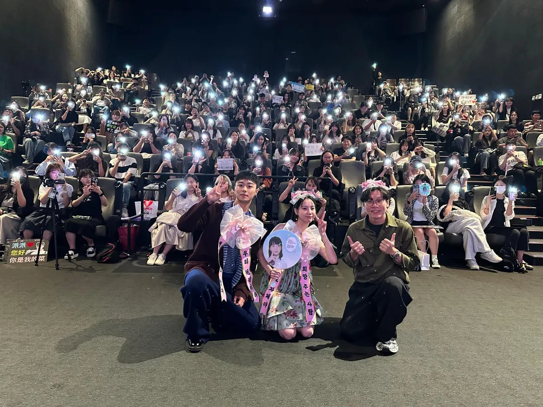 施柏宇（左）、程予希（中）和導演邱晧洲（右）出席韓國《夏日最後的祕密》首映會。（圖／施柏宇工作室 提供）
