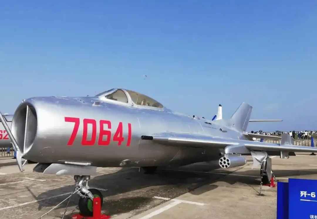 大陸改裝殲6噴射戰機成為無人機。(圖/翻攝環球時報)