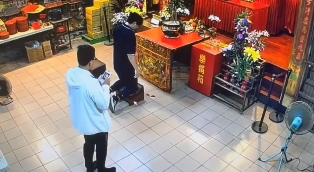 淡水王姓婦人失蹤案,警方偵辦一度陷入膠著,未料前往淡水福佑宮,一連擲出5個「聖筊」。(圖/警方提供)