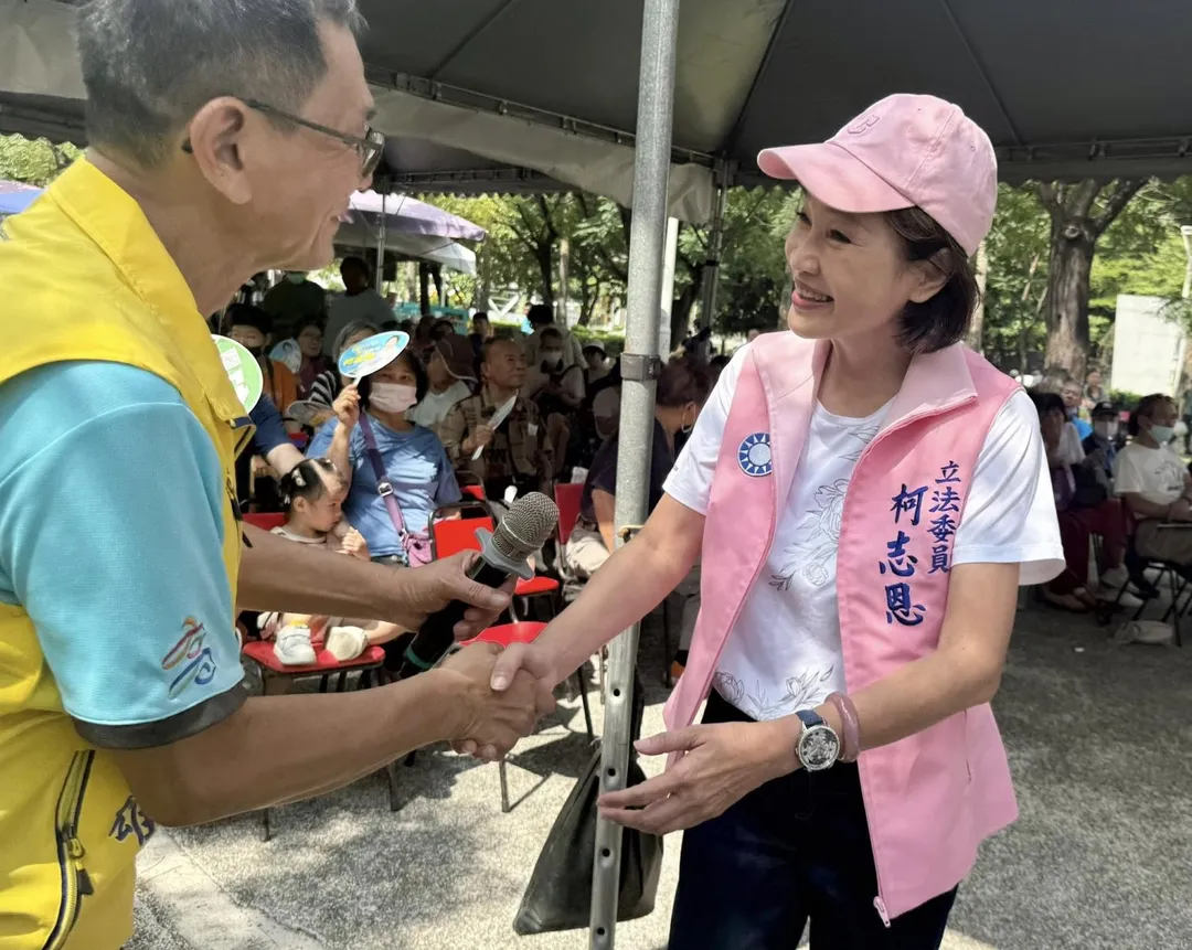 郭正亮表示，由於柯志恩已非首次參選，實力與過去不同，民進黨認為必須達到類似陳其邁支持度才能確保勝選。（圖取自柯志恩臉書）