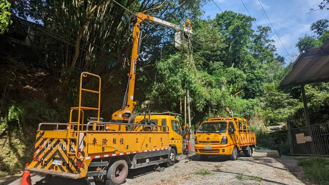 颱風來襲前，台電預先修剪樹木降低災害發生機率。（圖／台電提供）
