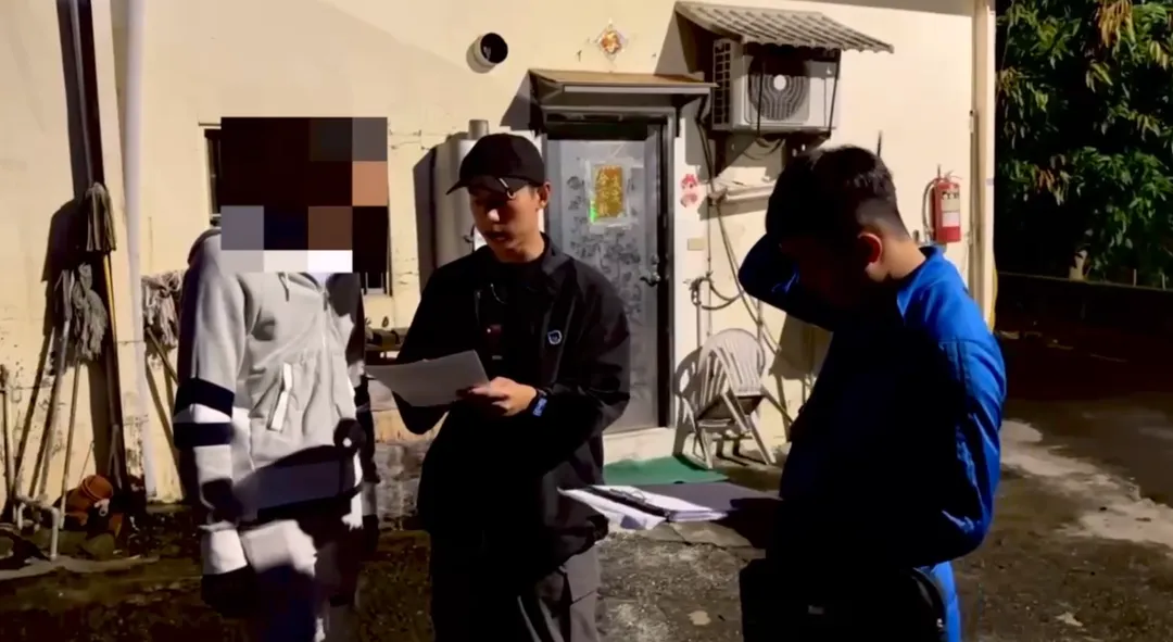 台北市警方22日拘提涉嫌恐嚇的黃姓嫌犯等人。(圖/警方提供)