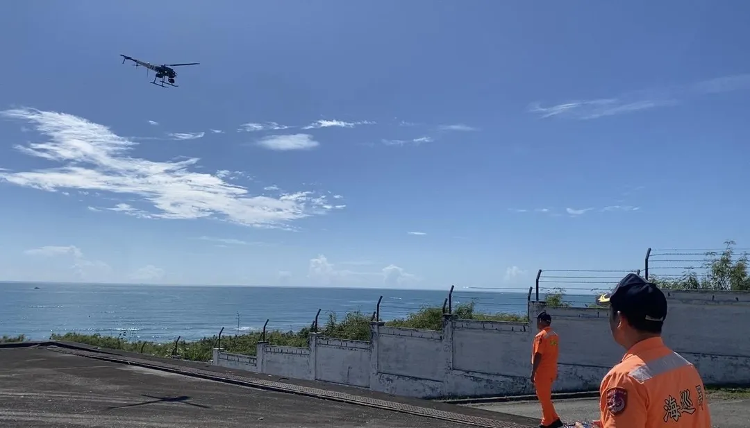 海巡署出動空拍機擴大搜索。（圖／翻攝畫面）