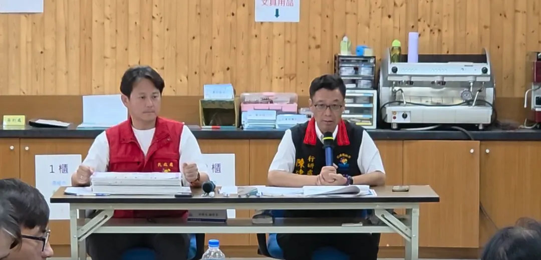 花蓮縣府27日召開記者會，回應監院將調查堰塞湖潰流釀災一事。（圖／中天新聞）