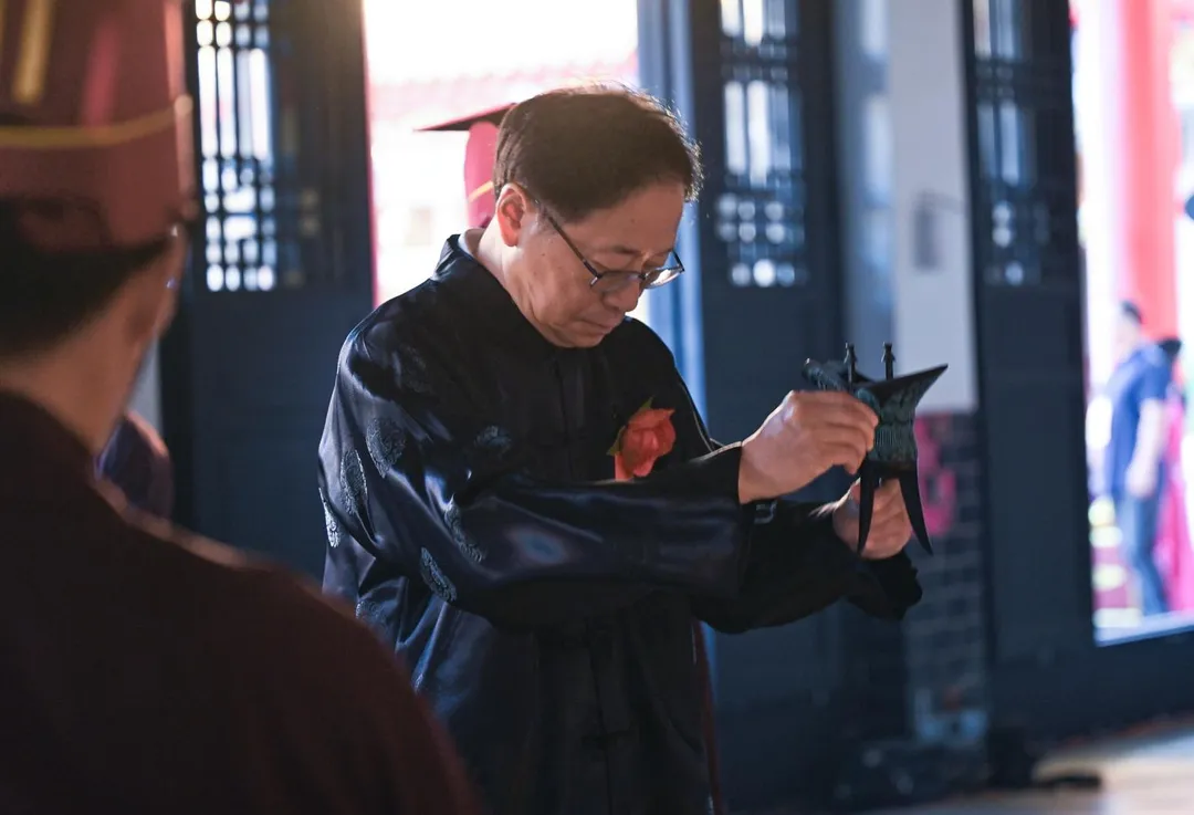 張善政上午出席「桃園市各界紀念大成至聖先師孔子誕辰2575週年釋奠典禮」。（圖／桃園市政府）