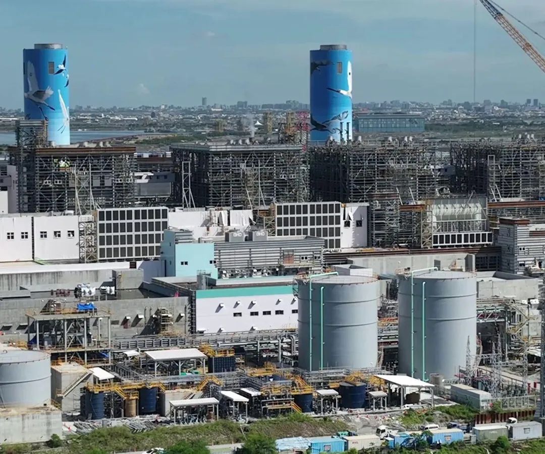 台電興達電廠新建機組工區29日上午發生承攬商員工輕生事件，該名員工疑似在貨櫃休息區內不幸身亡。（資料示意圖／中天新聞）