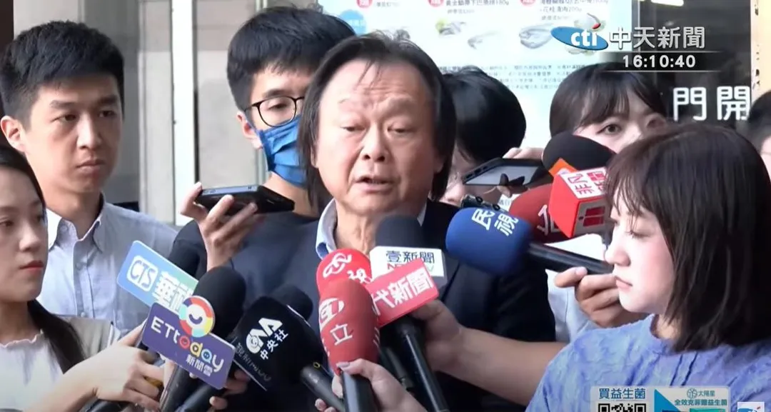 民進黨立委王世堅回應內部群組外流一事。（圖／中天新聞）