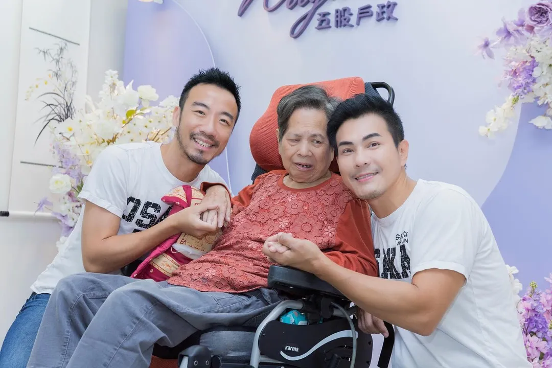 高允漢為了罹患失智症的母親，在今年5月登記結婚。（圖／翻攝FB 高允漢）