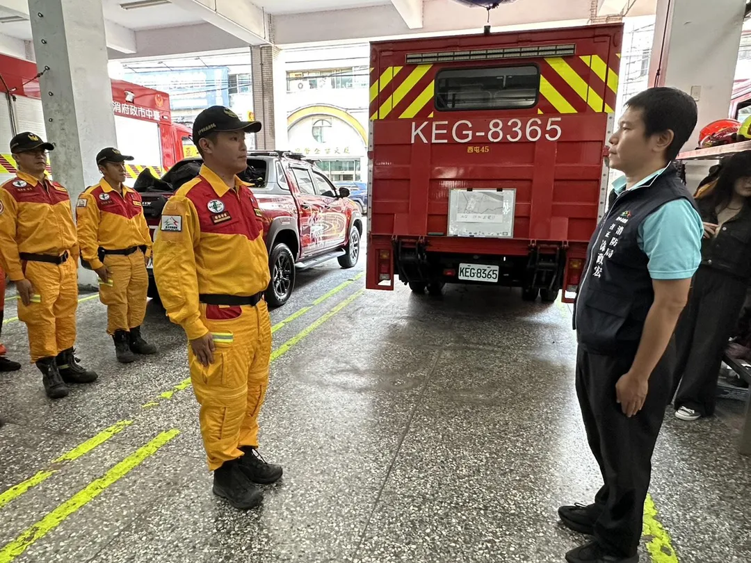 台中市長盧秀燕立即指示消防局派遣特種搜救隊第3梯次投入救援行動。（圖／台中市政府提供）