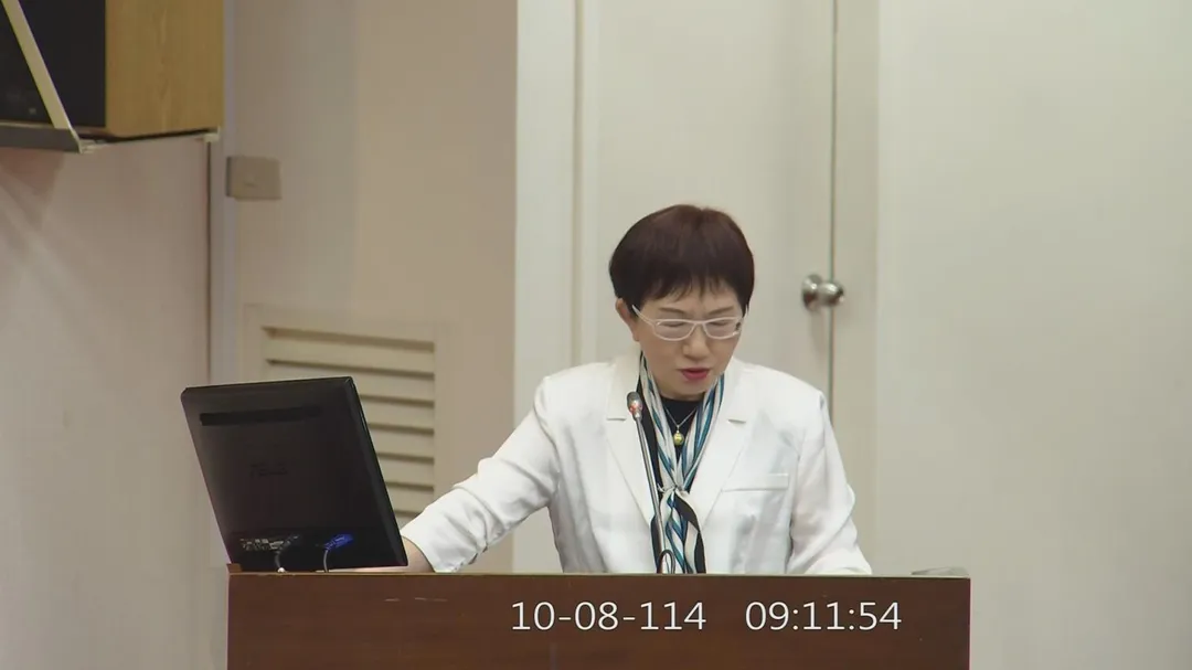 財政部長莊翠雲表示中央全民普發1萬最快11月上路。（圖／立法院直播）