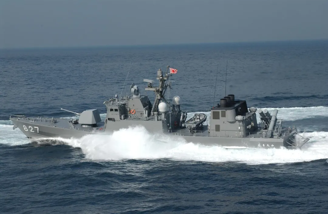 日本隼級飛彈快艇熊鷹號。(圖/海上自衛隊)