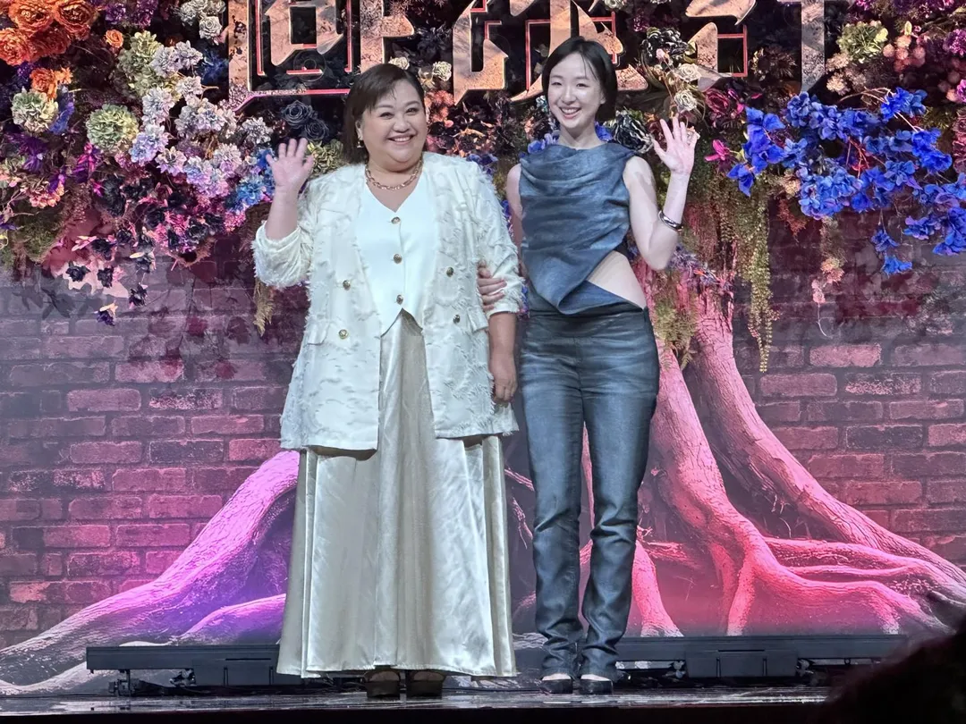 鍾欣凌（左）形容舒淇和李心潔像「披著羊皮的狼」。（圖／記者 伍映澄 攝）