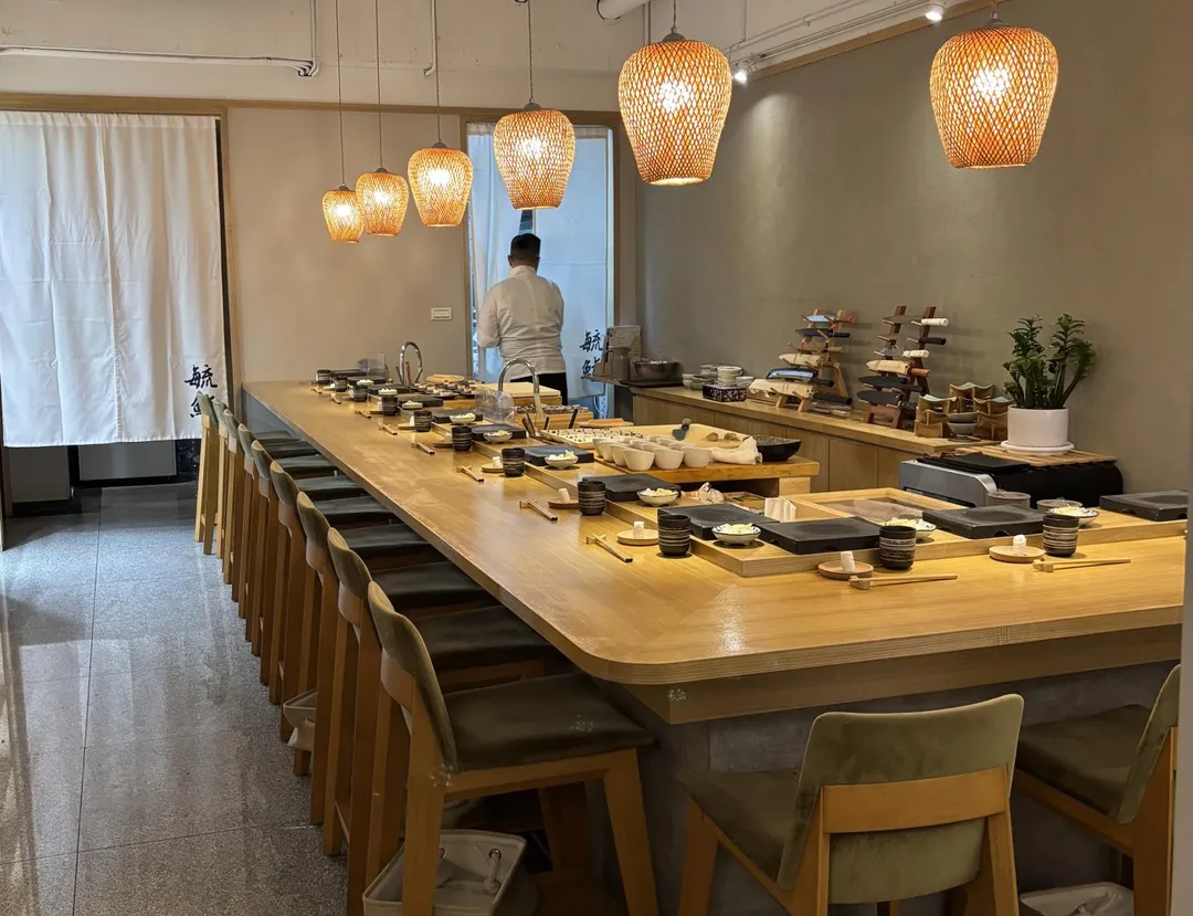 貴陽店僅設13個座位,適合小型包場。(圖/黃宏輝提供)
