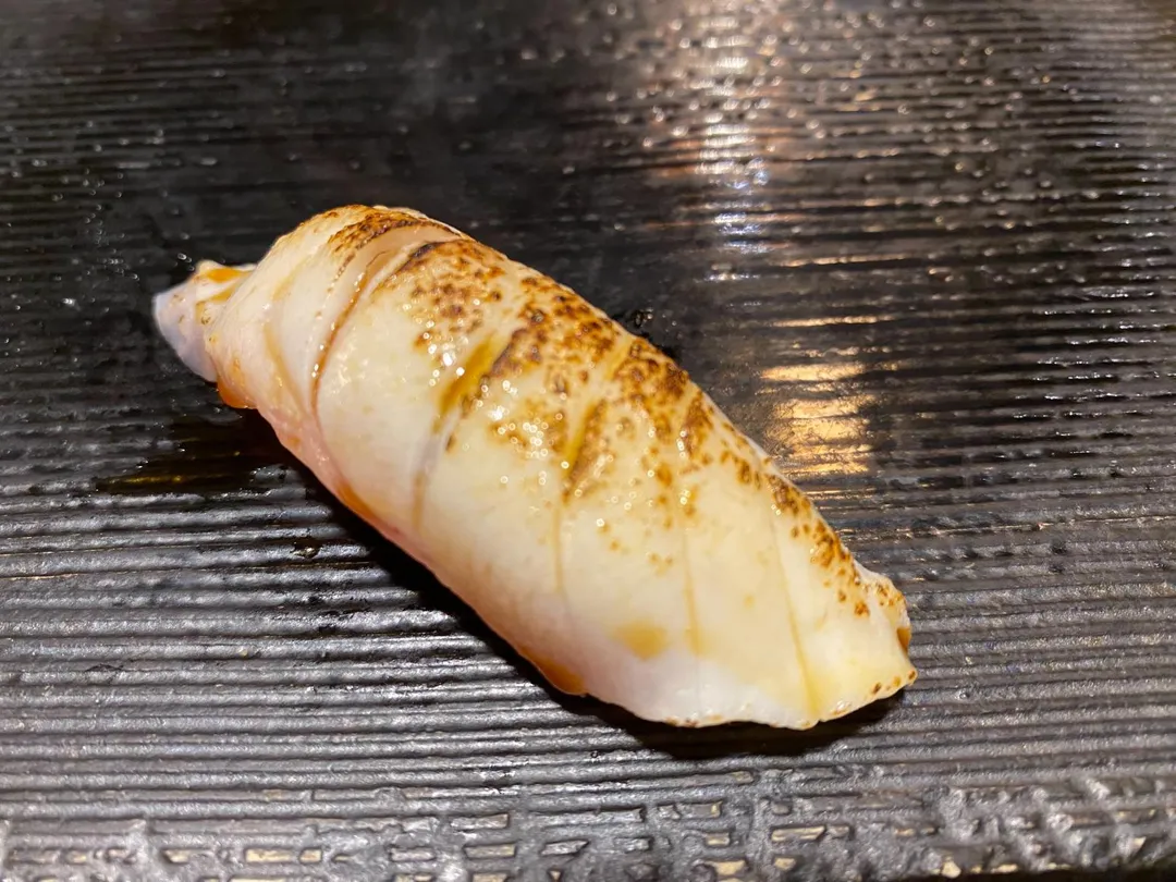 少見的深海魚「長尾鳥」兼具清爽和稍微濃郁滋味。(圖/黃宏輝提供)