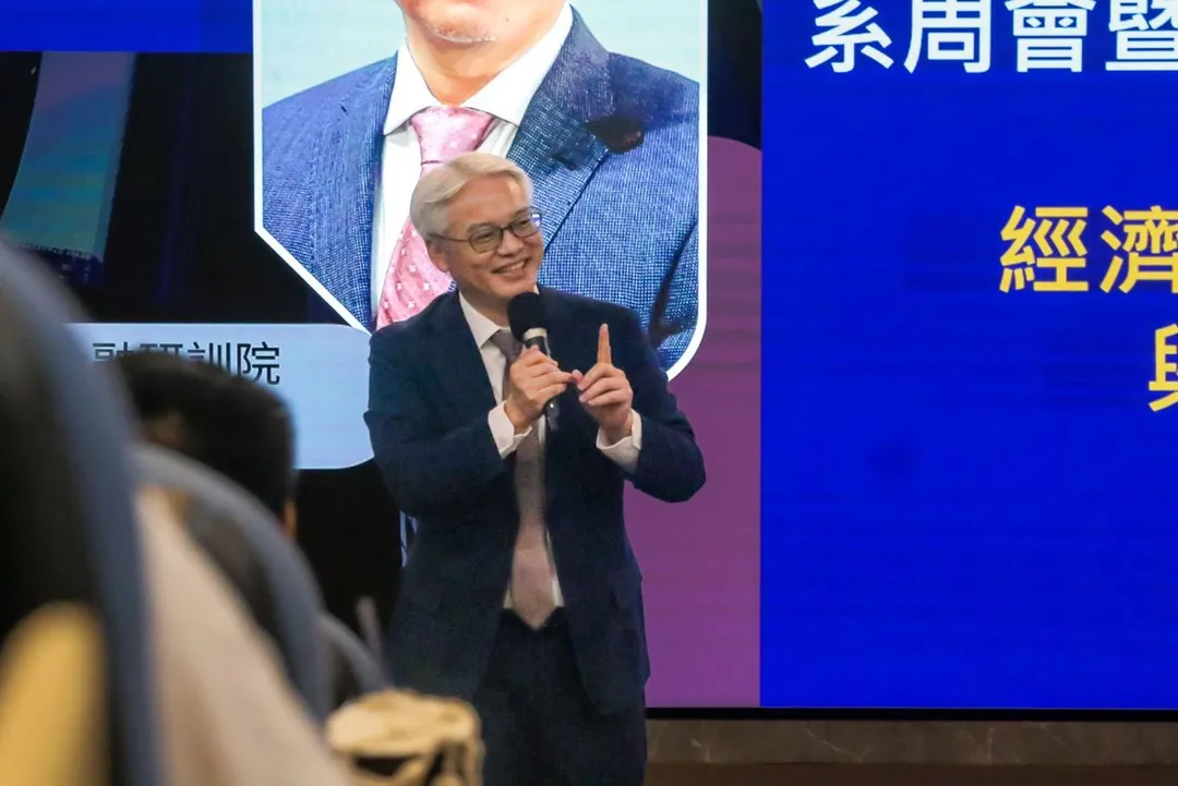 台灣金融研訓院院長高一誠為世新大學經濟系校友。（圖／世新大學提供）