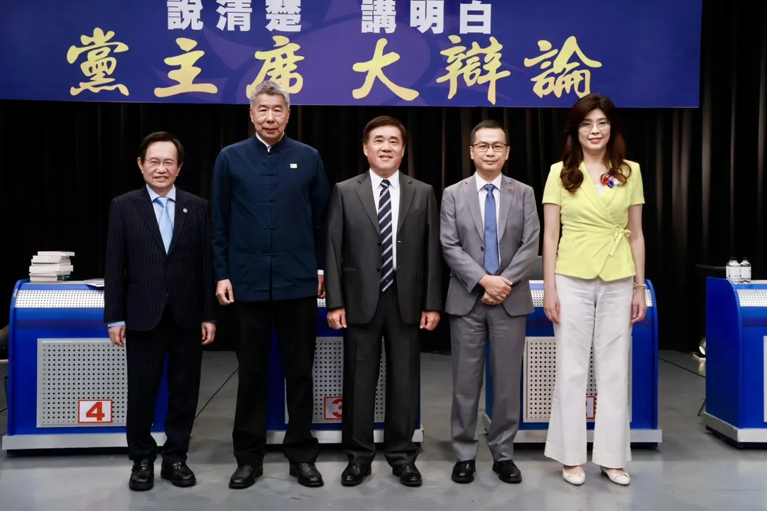 國民黨主席候選人蔡志弘、張亞中、郝龍斌、羅智強、鄭麗文。（圖／中天新聞）